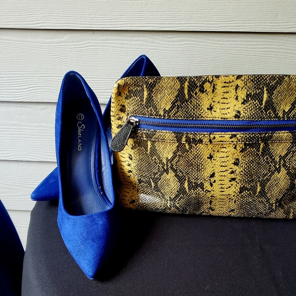 Shoes - Picture 9 of 9